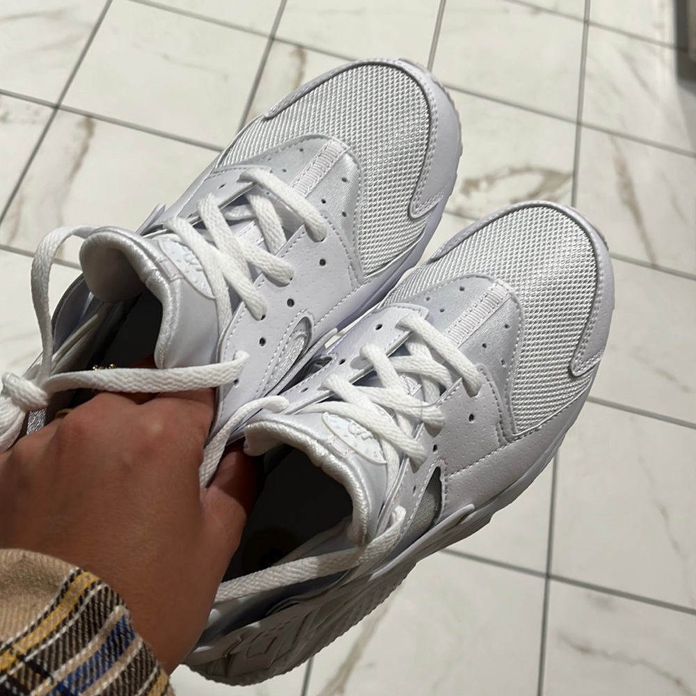 Brand new white huraches